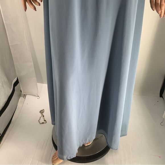Lulu’s SIZE XS Powder Blue Sleeveless nw/Open Back Detail andDefined Waist Gown - Picture 3 of 10